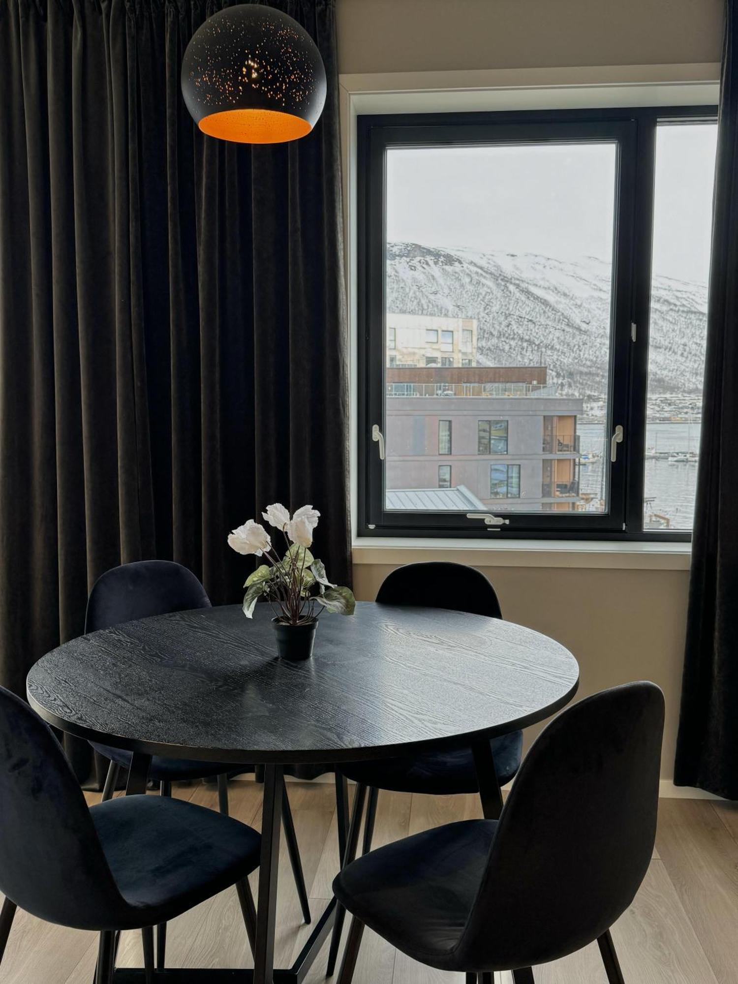 Апарт-отель Totalapartments Vervet Тромсё